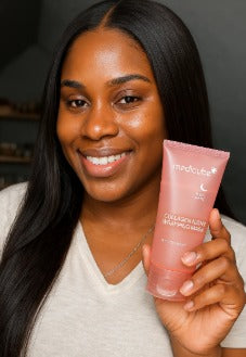 Masque de Visage en collagène. Lisse, hydrate et raffermit le visage.